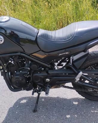 Benelli Leoncino 500cc