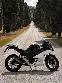 Yamaha YZF R3 - 2024