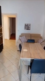 Felice è la casa che ospita un amico