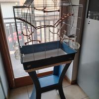 Gabbia per uccelli con  base