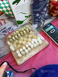 Scacchiera in marmo