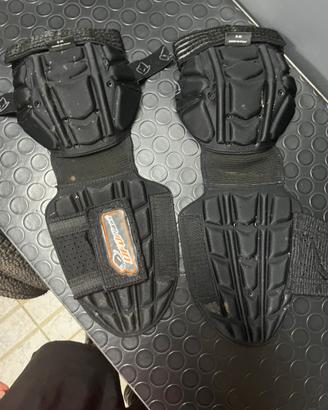 Protezioni sportive Ufo ginocchia/stinchi e gomiti