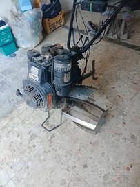 attrezzo agricolo 