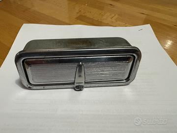 Posacenere vecchia auto