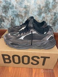 Adidas Yeezy boost 700V2 VANTA