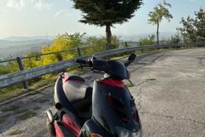 aprilia sr 50