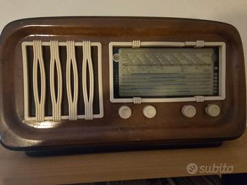 RADIO VINTAGE "GELOSO"