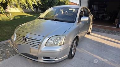 Toyota Avensis II 2.0 D-4D