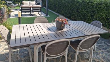 tavolo da giardino completo di n. 6 sedie