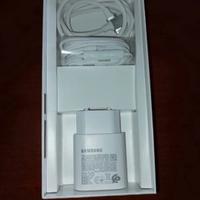 Samsung A71 completo di scatola e caricatore usb