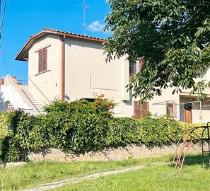 Porzione di Bifamiliare Indipendente U/1034