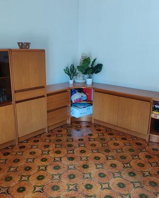 Mobili sala, salotto, divano, sedie