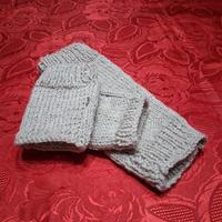 Guanti senza dita e scaldamuscoli di lana lavorato