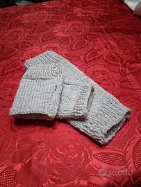 Guanti senza dita e scaldamuscoli di lana lavorato