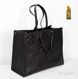 La borsa a tracolla LouisVuitton vanta solo questo