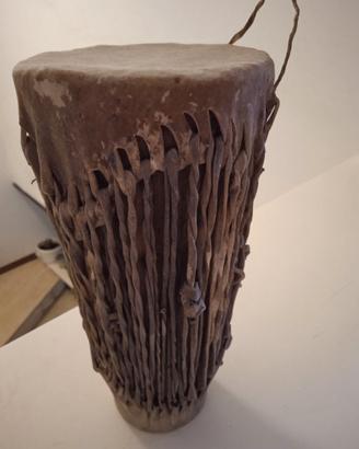 Tamburo tribale shaker vintage africano  anni 70