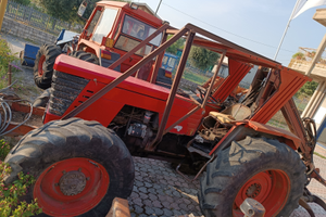 Carraro 88.4 con pinza forestale