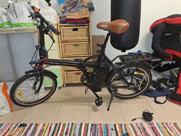 bici elettrica smartway nera a pedalata assistita
