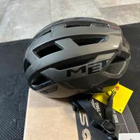 2 Caschi bici