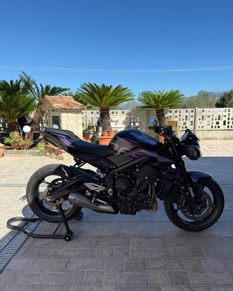 Triumph Street Triple 765 R