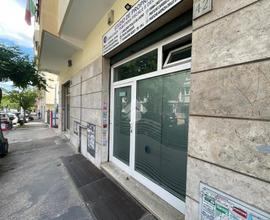 NEGOZIO A ROMA
