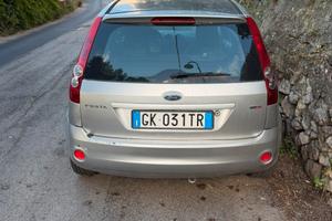 ford  fiesta 1400