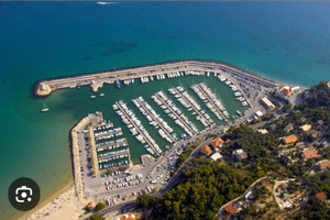 Posto barca + posto auto Finale Ligure