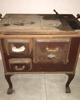 putage - Cucina economica a legna d'epoca in ghisa