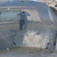 Wolswagen Golf 5 cofano anteriore leggermente graf