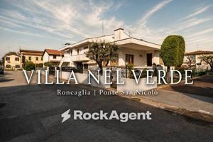 Villa di 216 m² con più di 5 locali e box auto a P