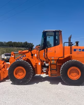 PALA GOMMATA FIAT KOBELCO W 170
