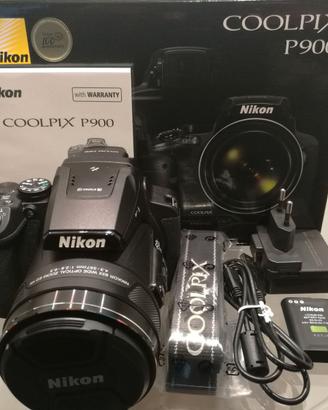 NIKON COOLPIX P900