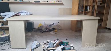 Scrivania 200 x 60
