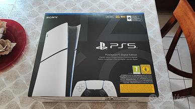 PlayStation 5 slim NUOVA (mai aperta)