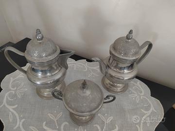 Meraviglioso set antico in peltro