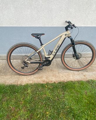 E-Bike Cube reaction 29 “