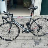 Bici da corsa focus izalco raci
