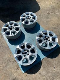 Cerchi Alfa Romeo da 16