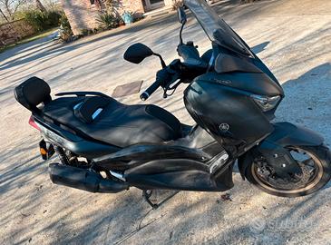 Yamaha xmax300 techmax 2022
