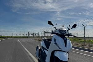 Piaggio Beverly 300 bianco perla