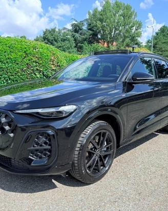 AUDI Q5 TDI S tronic quattro S line NAV - ACC -