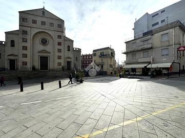 Pentavano in zona centralissima