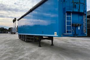 Semirimorchio a pianale mobile Knapen