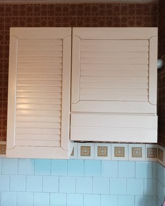 Cucina Lube con sportelli in frassino