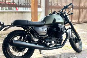 Moto guzzi V7 III Rough 11'000 km