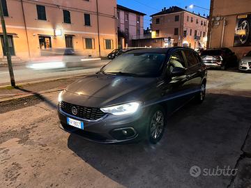 Fiat tipo sw s&s design 1.6 mltj 120 cv