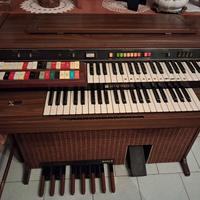 organo Hammond 