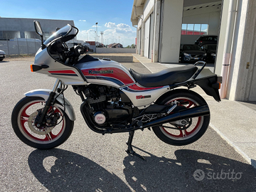 Kawasaki gpz 550