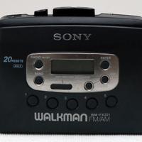 Lettore musicassette Sony Walkman WM-FX221