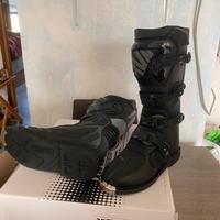 STIVALI MOTOCROSS RAVEN TROOPER TG.42 NUOVI